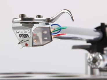 Rega Planar 10 (mit Tonabnehmer Rega Apheta 3 MC)