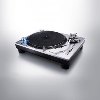 Technics Grand Class SL-1200GR2