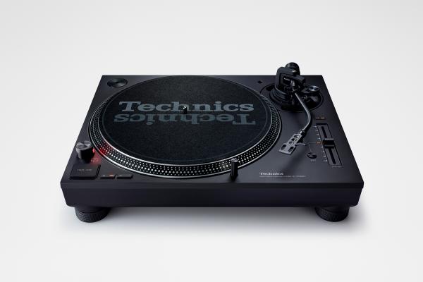 Technics SL-1210MK7