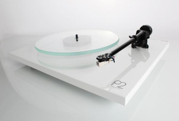 Rega Planar 2 (mit Tonabnehmer Rega Carbon)